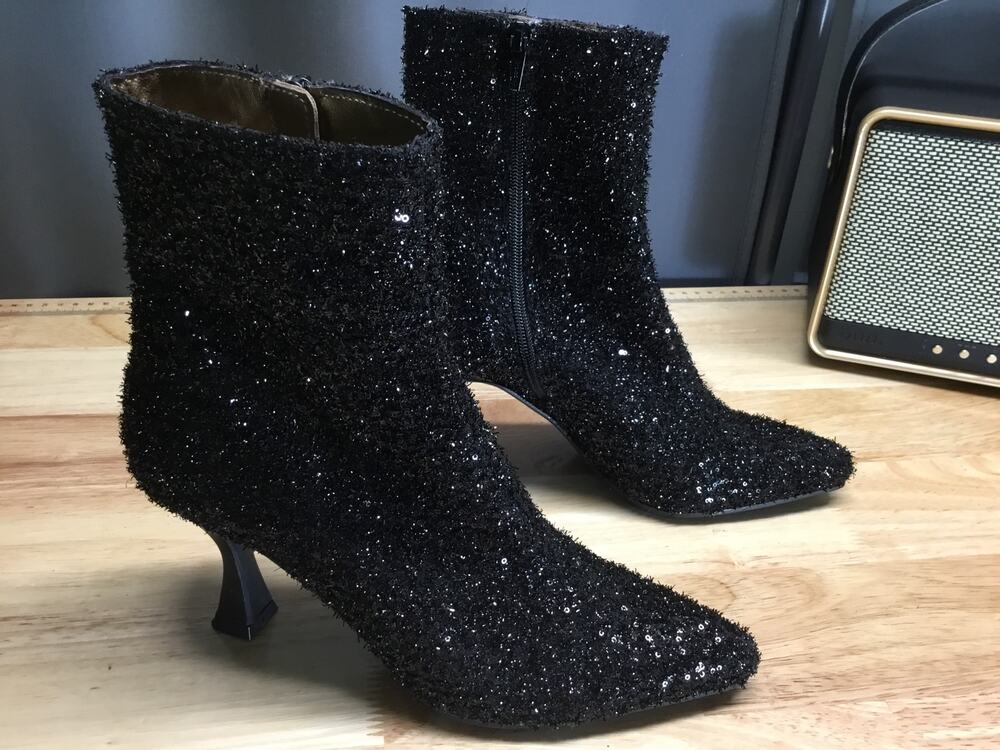 Pedro Anton Women's 6.5 Black Sequin Zipper Pointed Toe Flared Heel Ankle Boots